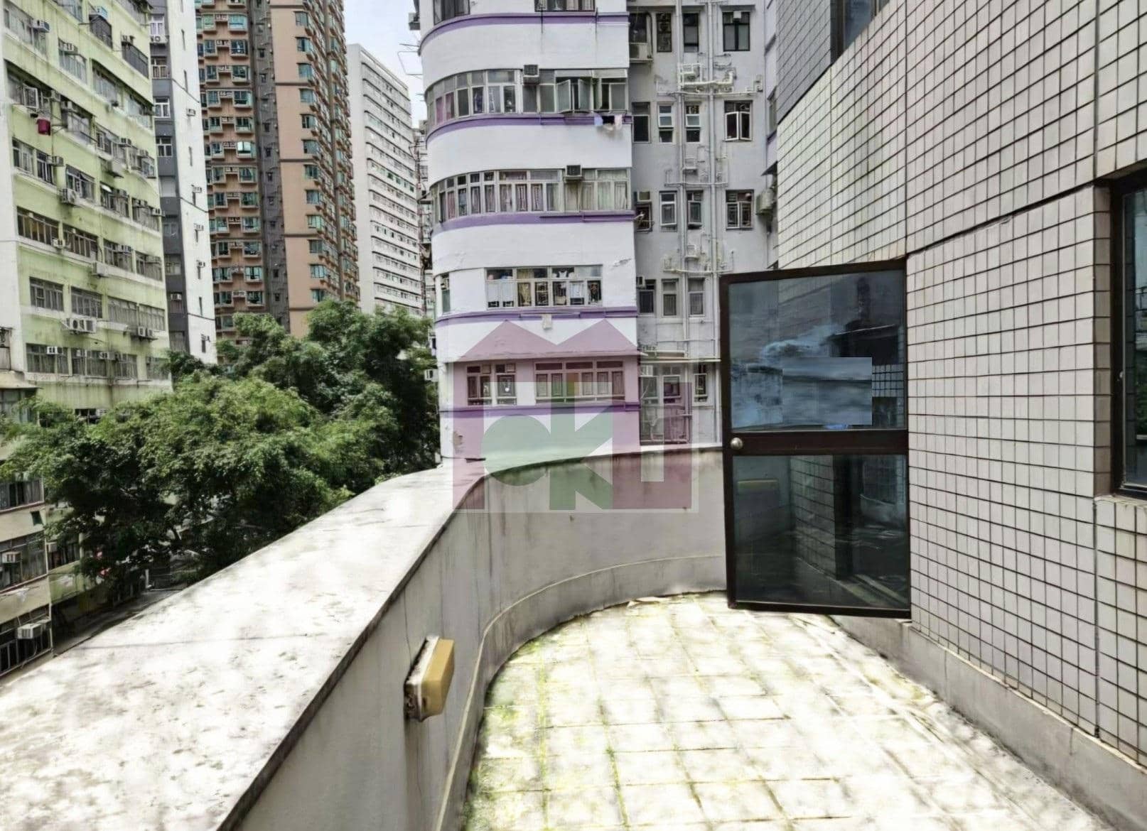 Loong Wan Buildingのブル或物件の写真